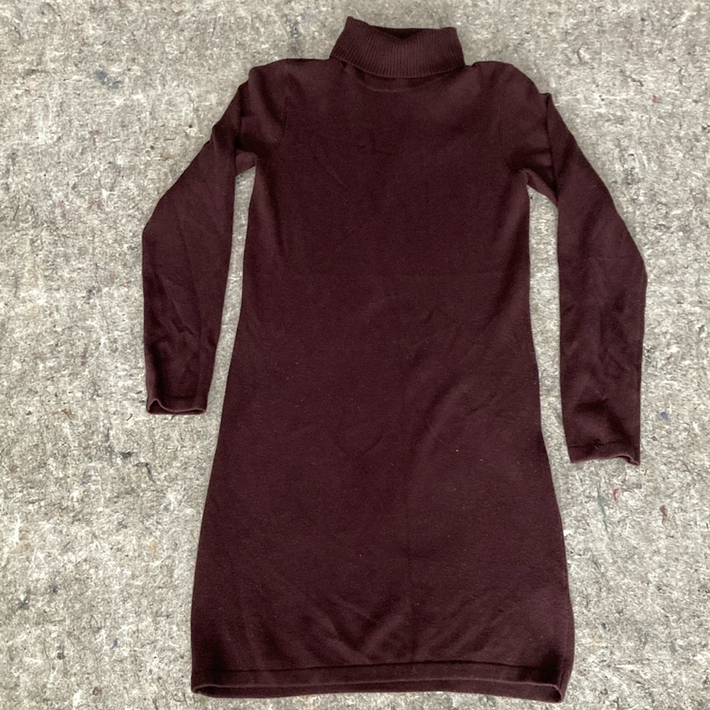 French connection woman’s turtleneck kneed long sleeves dress